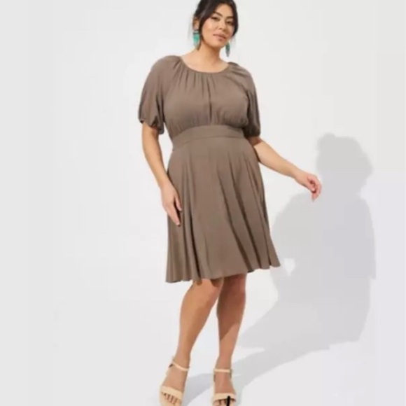 Torrid Dress 6 NWT - Picture 2 of 13